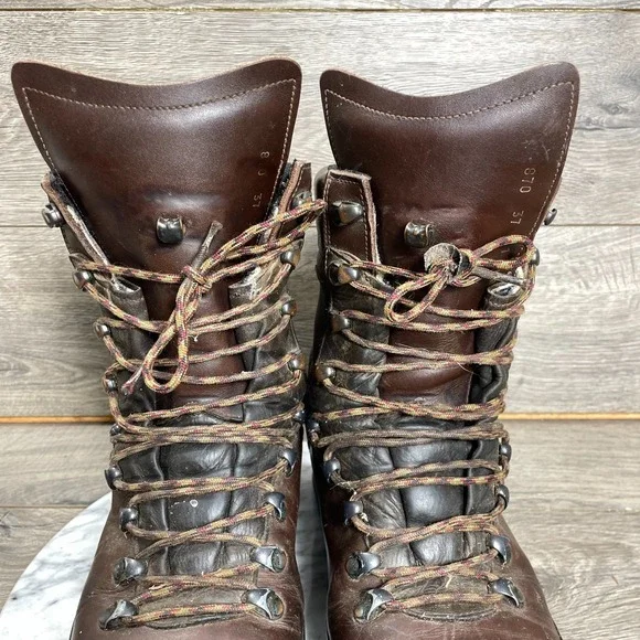 Schnees Boots Mens 8.5 Brown Leather Event Lace Up Heavy Steel Toe Hunting Tough